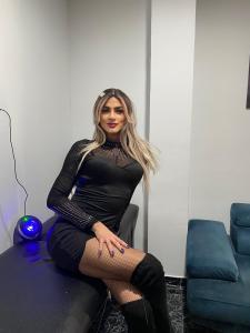 634380387: Chica busca chico en Alicante