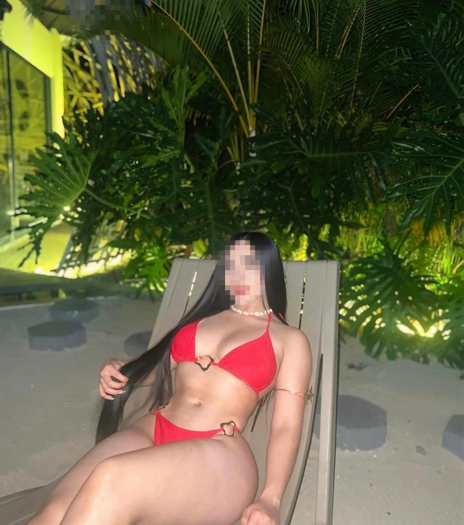 Chica busca chico en Sevilla: 