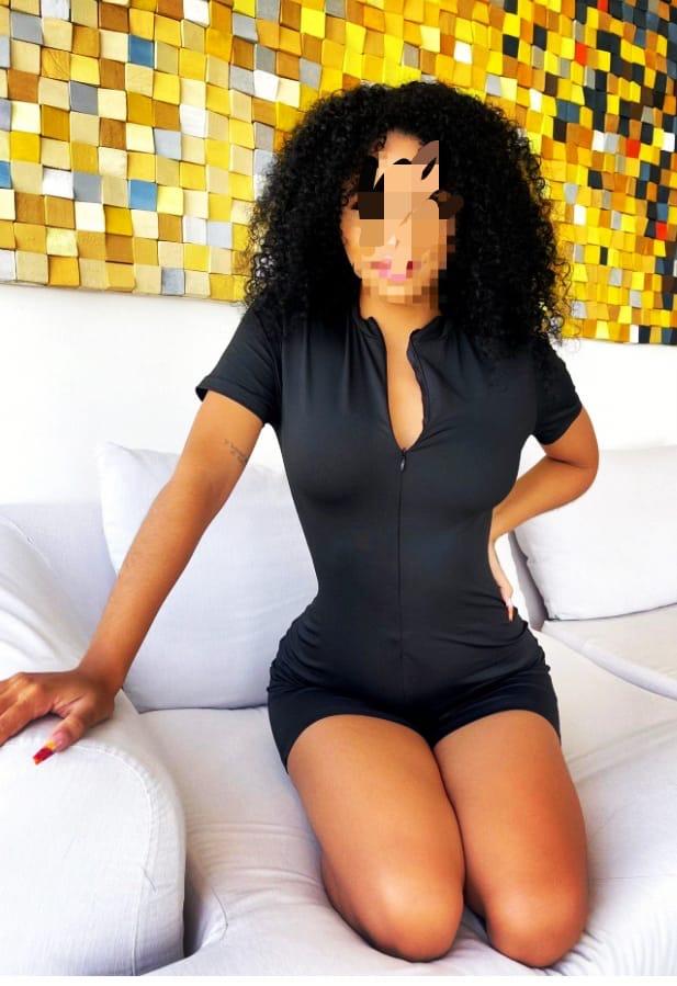 614563206: Chica busca chico en Tarragona