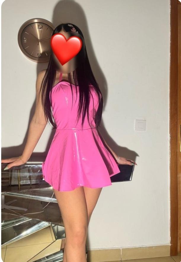 604218581: Chica busca chico en Málaga