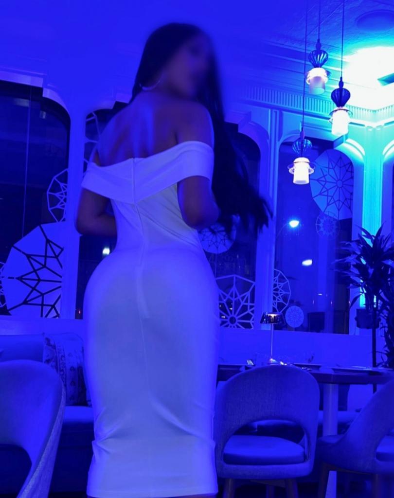 Chica busca chico en Huesca: 