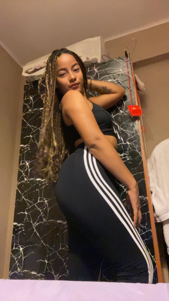 613361253: Chica busca chico en Cantabria