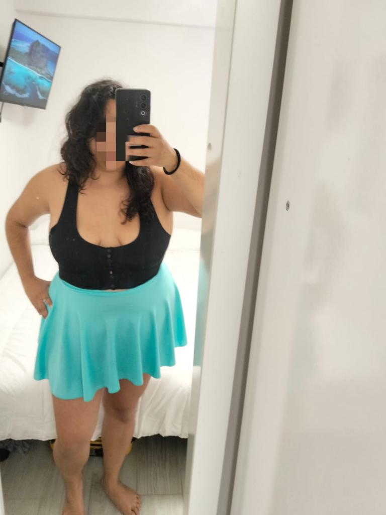 Chica busca chico en Valencia: Chica busca chico