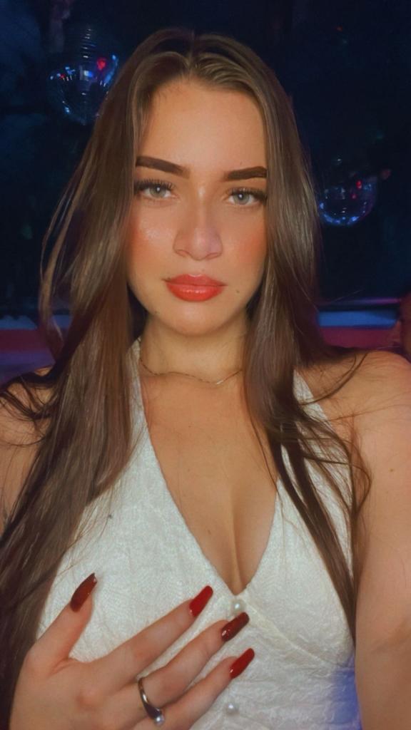 Chica busca chico en Mallorca: 