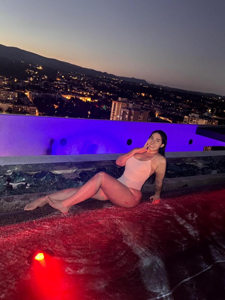 Chica busca chico en Mallorca: 