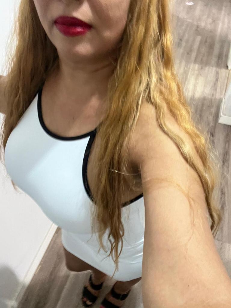 Chica busca chico en Huesca: 