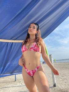 680615957: Chica busca chico en Pontevedra