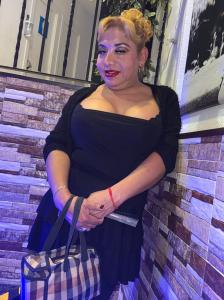 613906243: Transexual en Mallorca