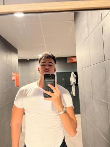 691606501: Chico busca chica en Valencia