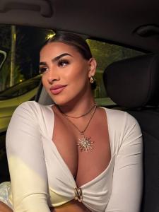 612224355: Chica busca chico en Alicante