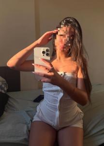 643572481: Chica busca chico en Madrid