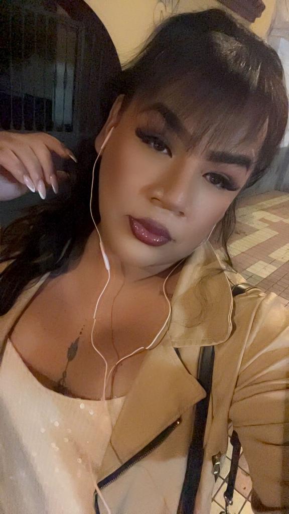 602419106: Transexual en Las Palmas