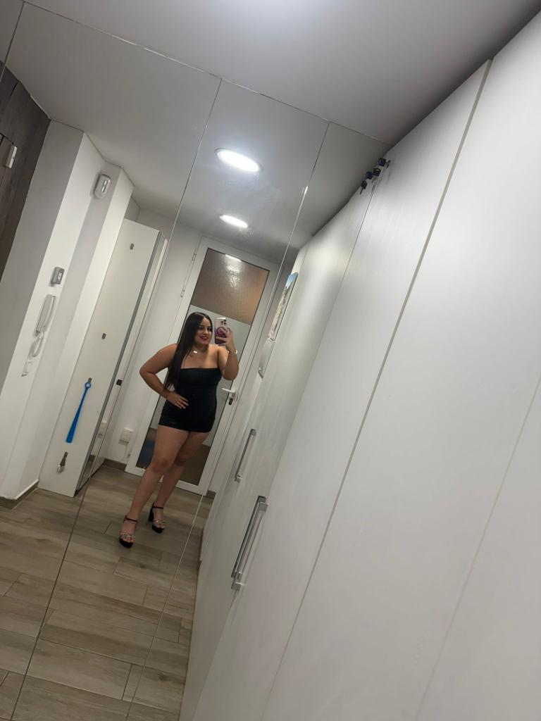 607030671: Chica busca chico en Málaga
