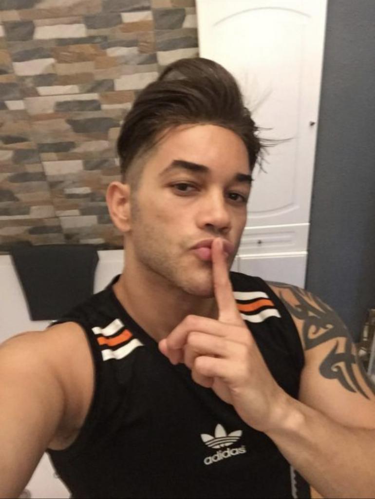 637388716: Chico busca chica en Valencia