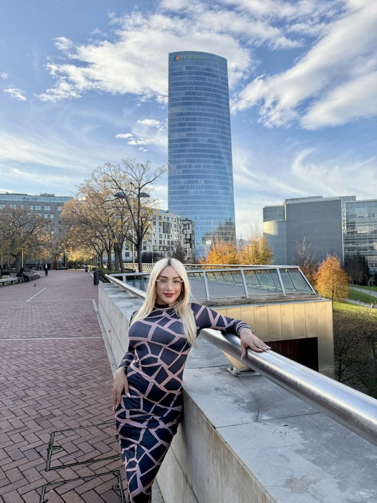 632339642: Transexual en Vizcaya