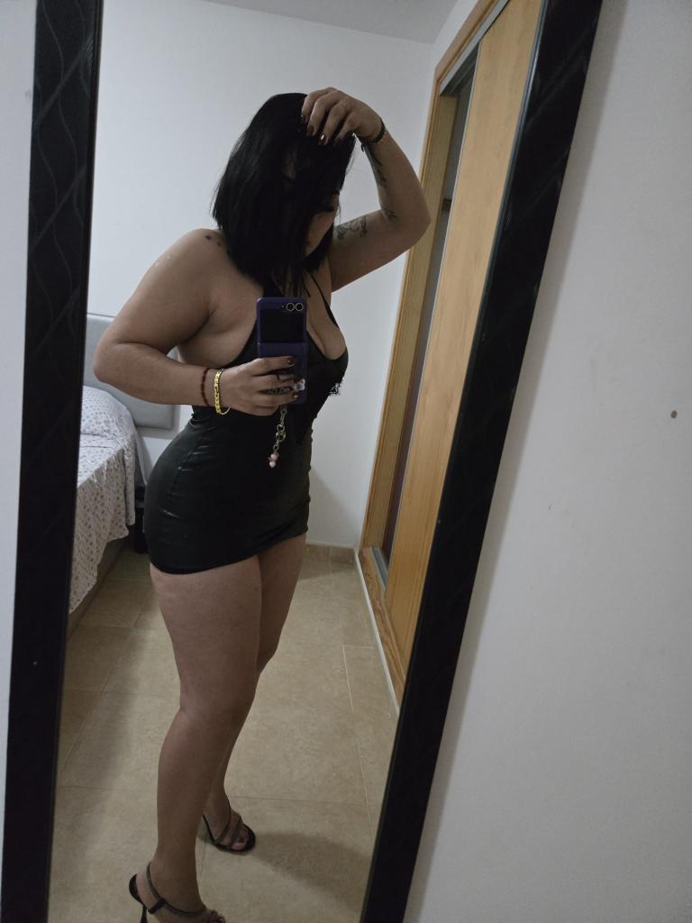 643109855: Chica busca chico en Almería