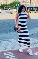 663180651: Chica busca chico en Sevilla