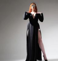 613686851: Chica busca chico en Sevilla