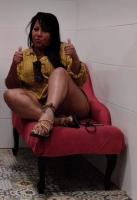 664371235: Chica busca chico en Valencia