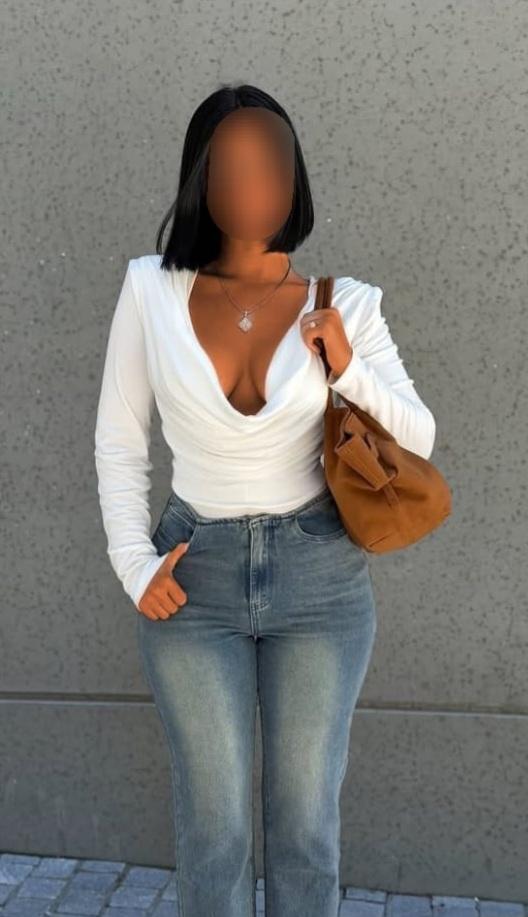 Chica busca chico en Murcia: 