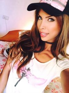 633676838: Transexual en Pontevedra