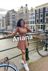 613804629: Chica busca chico en Barcelona