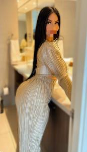 Chica busca chico en Granada: 