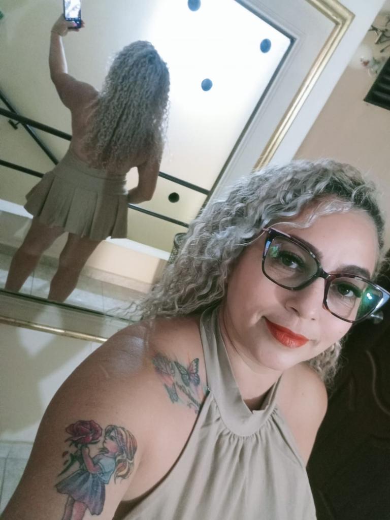 Chica busca chico en Almería: 