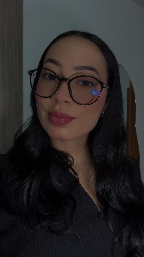 633976317: Chica busca chico en Asturias