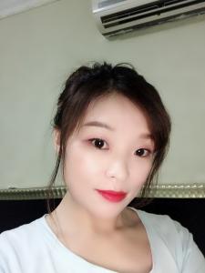 661124650: Chica busca chico en Barcelona