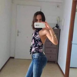 653111296: Transexual en Gerona