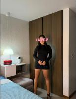 612421335: Chica busca chico en Sevilla