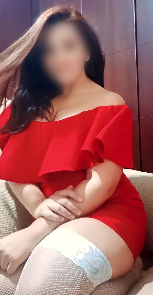 642653627: Chica busca chico en Sevilla