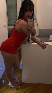 671124928: Chica busca chico en Madrid