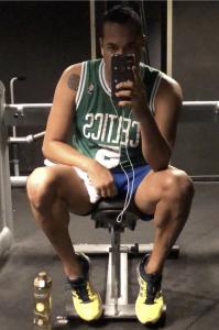 631771736: Chico busca chica en Sevilla