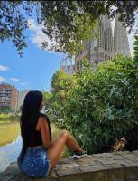 670490550: Chica busca chico en Barcelona